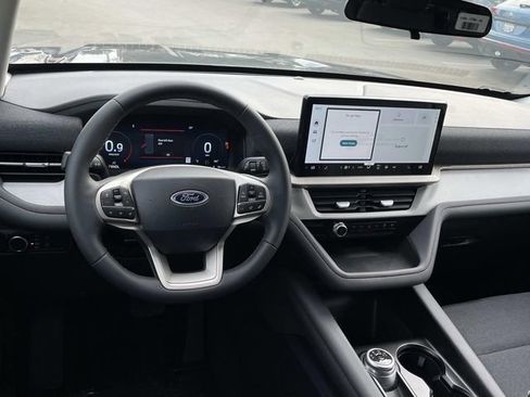 New 2026 Ford Explorer Active image 6