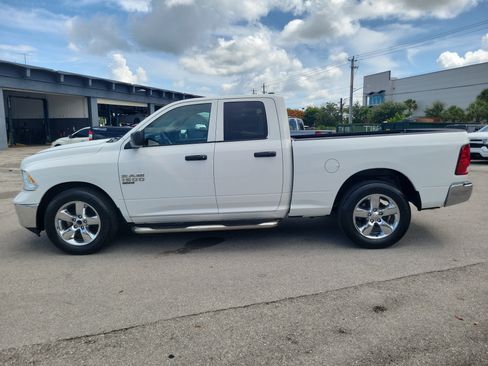 Used 2019 RAM 1500 Tradesman w/ Tradesman SXT Package RWD image 8