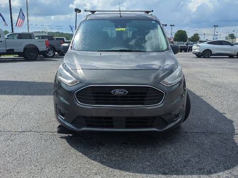 Used 2019 Ford Transit Connect XLT FWD image 4