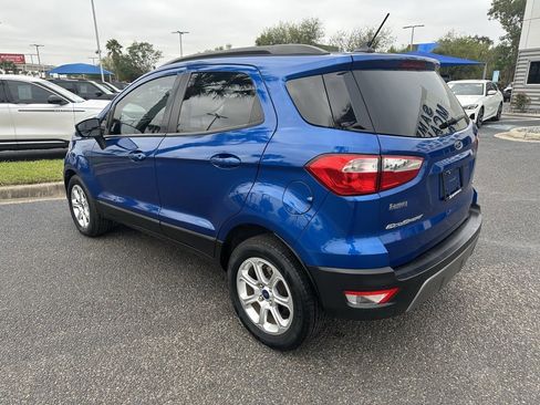 Used 2021 Ford EcoSport SE image 4
