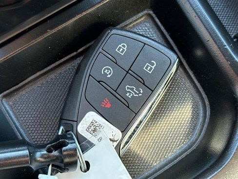 Used 2024 Chevrolet Silverado 1500 RST AWD/4WD image 35