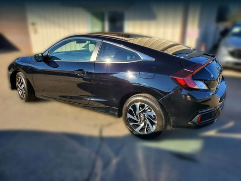 Used 2018 Honda Civic LX image 7