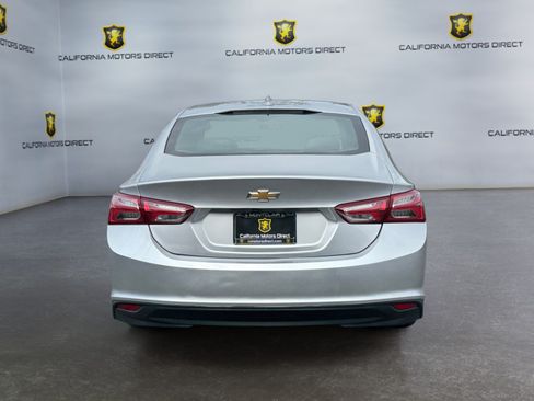 Used 2022 Chevrolet Malibu LT FWD image 4