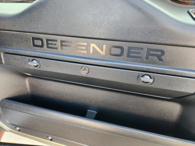 Used 2023 Land Rover Defender 110 X AWD/4WD image 33