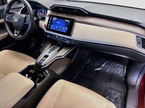 Used 2018 Honda Clarity Touring image 12