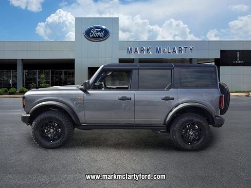 New 2026 Ford Bronco Badlands AWD/4WD image 2
