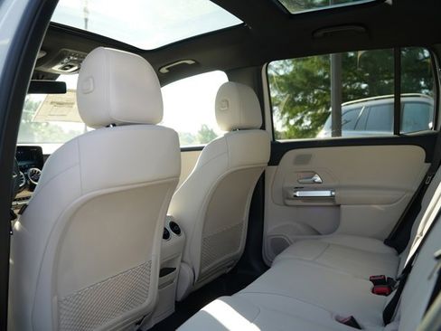 Certified 2026 Mercedes-Benz GLB 250 4MATIC image 42