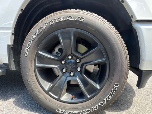 Used 2021 RAM 1500 Big Horn AWD/4WD image 13
