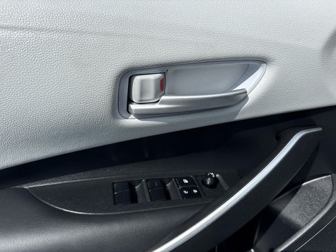 Used 2022 Toyota Corolla SE FWD image 10