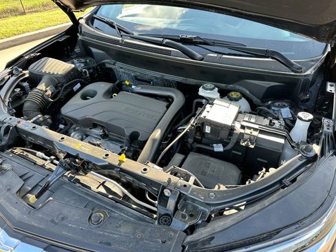 Used 2023 Chevrolet Equinox LT FWD image 23