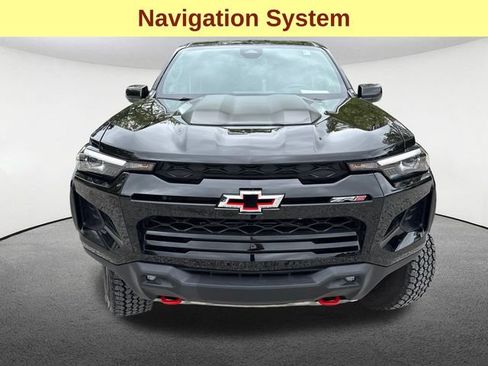 Used 2024 Chevrolet Colorado ZR2 AWD/4WD image 4