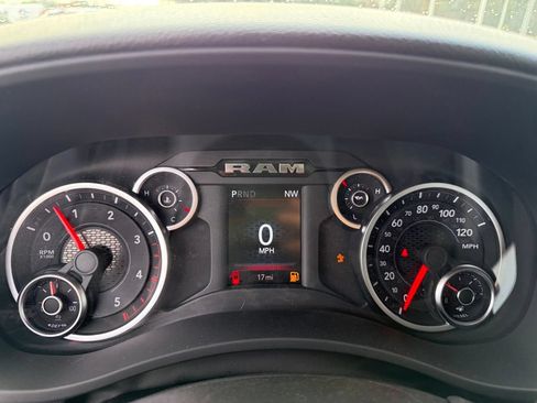 New 2026 RAM 2500 Big Horn AWD/4WD image 16