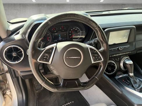 Used 2016 Chevrolet Camaro LT RWD image 21