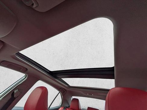 Used 2019 Toyota Camry XSE image 14