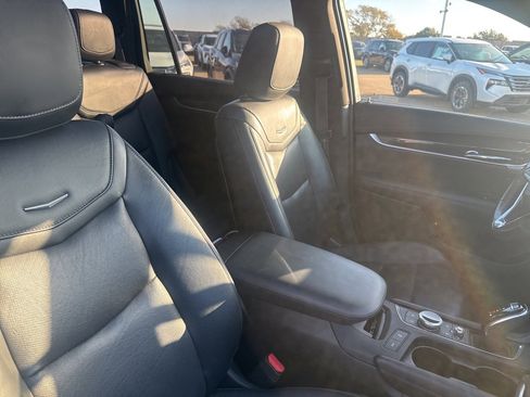 Used 2020 Cadillac XT6 Sport image 13