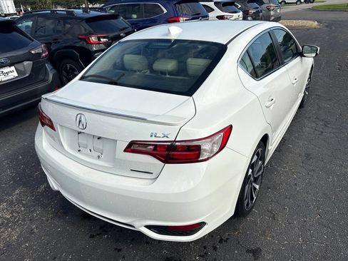Used 2018 Acura ILX w/ Special Edition Package FWD image 3