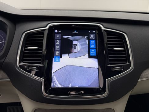 Certified 2024 Volvo XC90 T8 Plus w/ Protection Package Premier AWD/4WD image 19