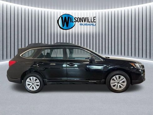 Used 2019 Subaru Outback 2.5i AWD/4WD image 15