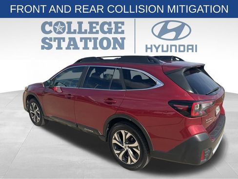 Used 2022 Subaru Outback Limited image 10