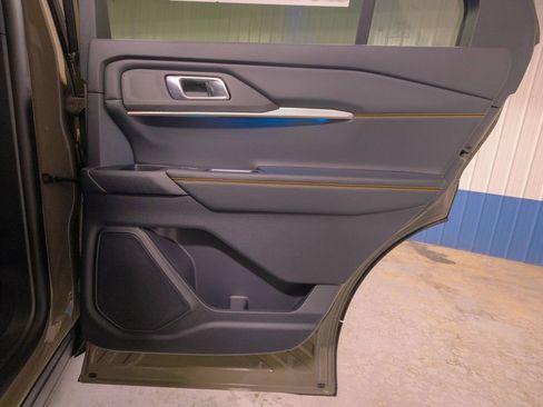 New 2026 Ford Explorer Tremor w/ Tremor Convenience Package image 19