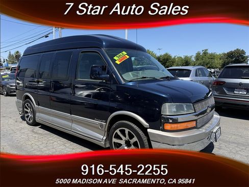 Used 2006 Chevrolet Express 1500 w/ Preferred Equipment Group RWD image 1