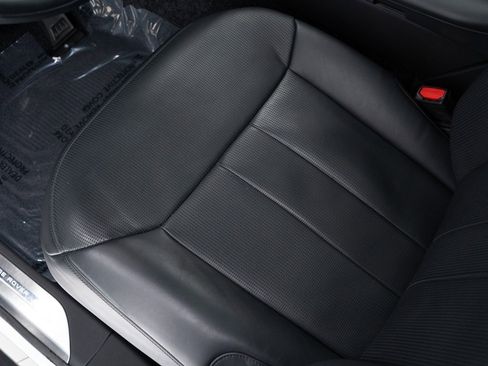 Used 2023 Land Rover Range Rover SV image 19