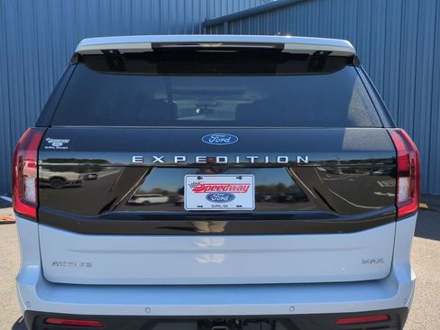 Certified 2025 Ford Expedition Max Active image 7