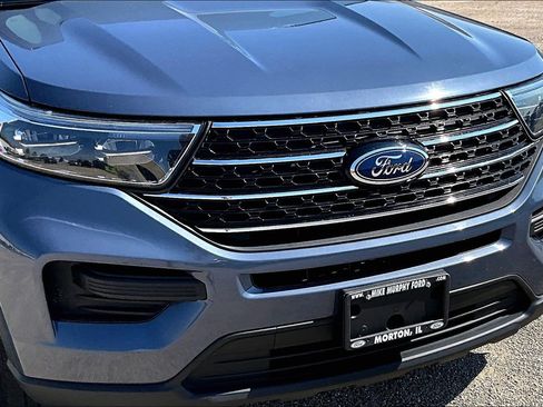 Used 2021 Ford Explorer XLT AWD/4WD image 32