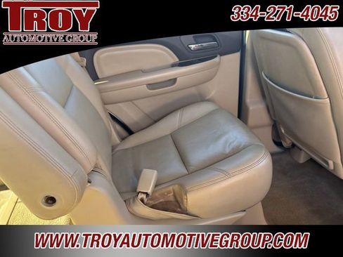 Used 2013 GMC Yukon Denali image 25