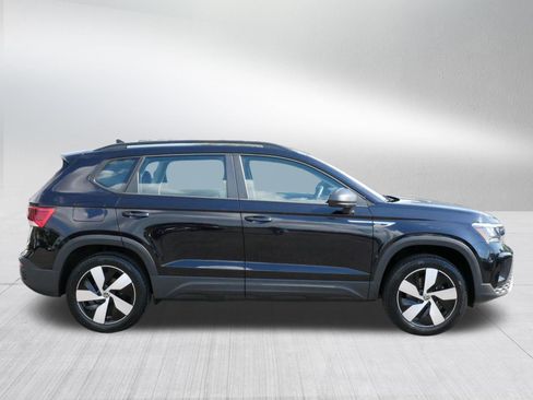 Certified 2024 Volkswagen Taos S AWD/4WD image 8
