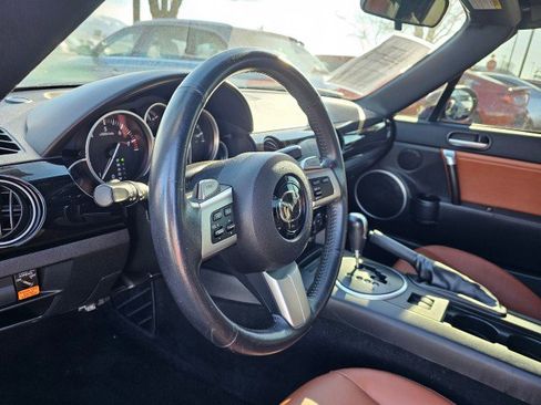 Used 2008 MAZDA MX-5 Miata Grand Touring image 42
