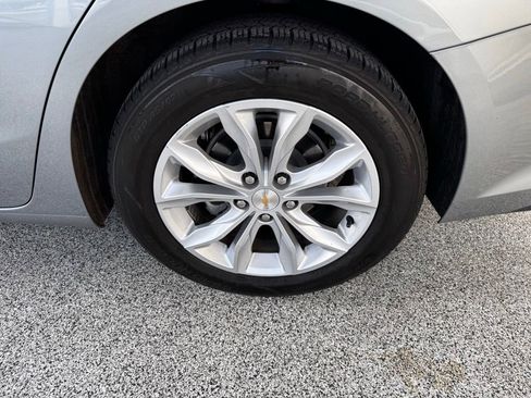 Used 2024 Chevrolet Malibu LT FWD image 12