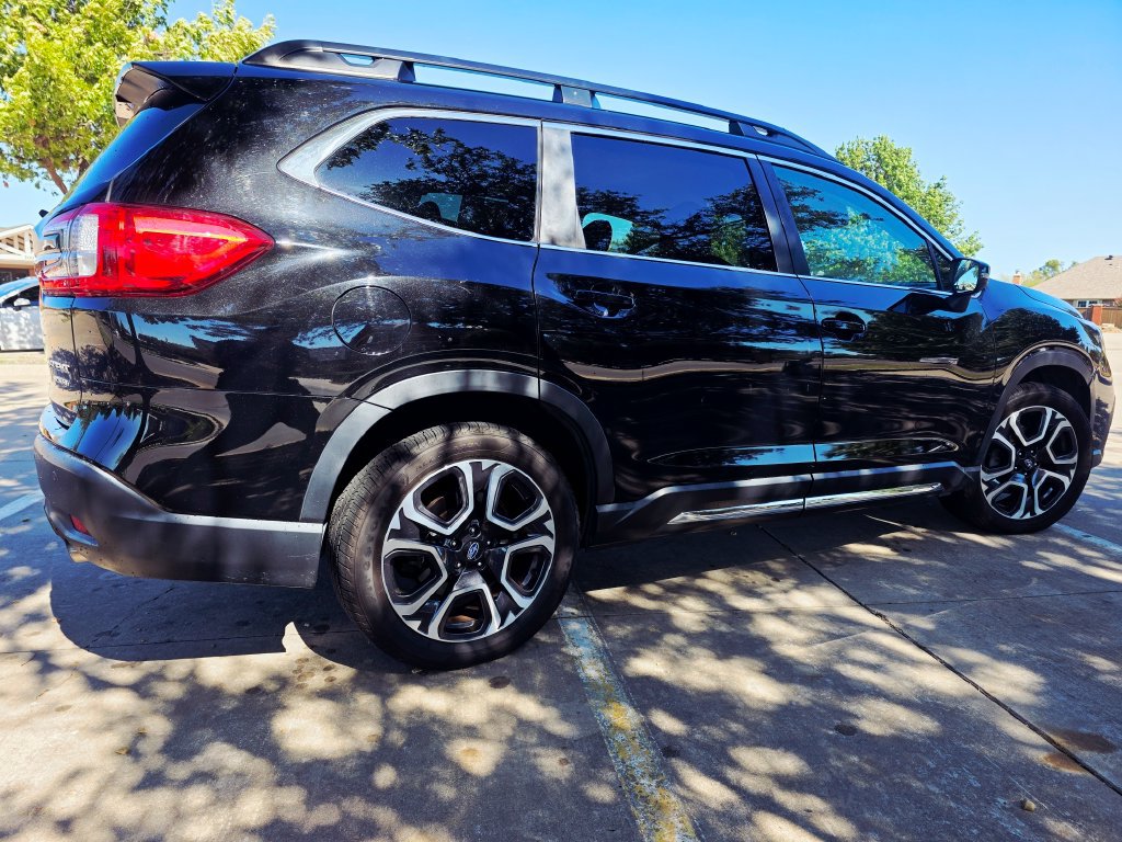 Used 2023 Subaru Ascent Limited AWD/4WD image 12