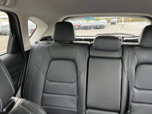 Used 2025 MAZDA CX-5 AWD 2.5 S w/ Preferred Package image 39