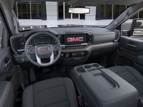 New 2026 GMC Sierra 3500 SLE w/ SLE Convenience Package RWD image 15