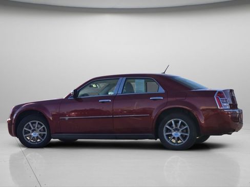 Used 2008 Chrysler 300 C AWD/4WD image 19