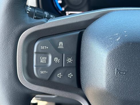 Used 2024 Ford Bronco Badlands image 64