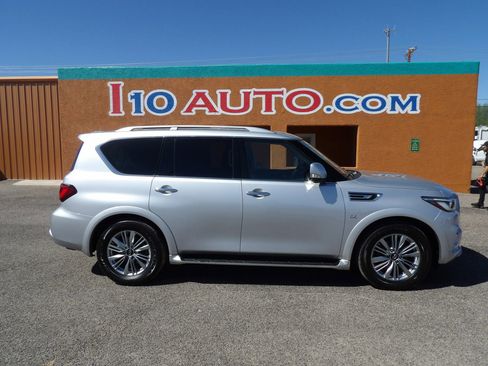 Used 2019 INFINITI QX80 Luxe AWD/4WD image 1