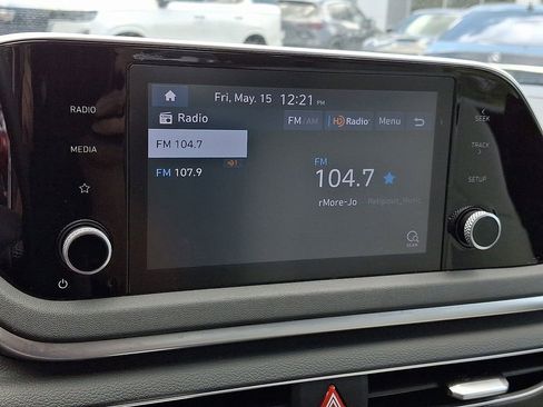 Used 2023 Hyundai Sonata SE FWD image 16