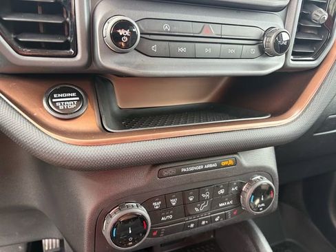 Used 2024 Ford Bronco Sport Outer Banks w/ Tech Package image 13