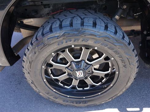 Used 2018 Ford F150 Lariat image 14