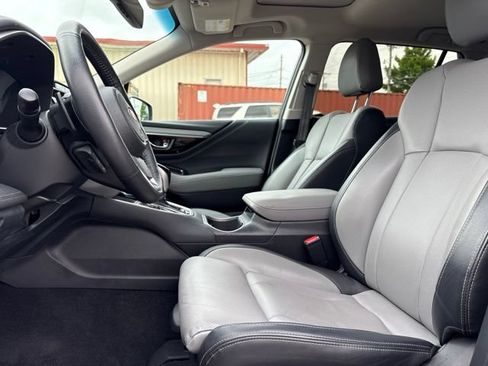 Used 2020 Subaru Outback Limited AWD/4WD image 12