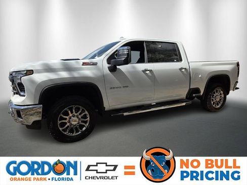 New 2026 Chevrolet Silverado 2500 LTZ w/ LTZ Plus Package AWD/4WD image 1