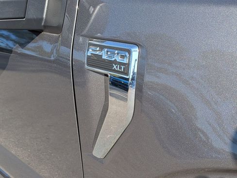 Used 2021 Ford F150 XLT w/ Equipment Group 302A High image 12