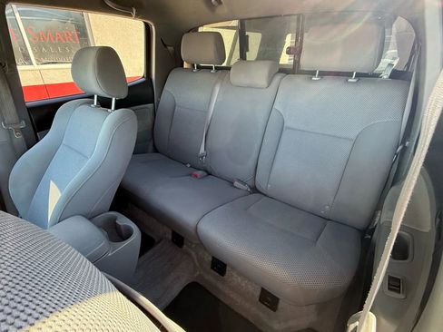 Used 2007 Toyota Tacoma PreRunner image 17