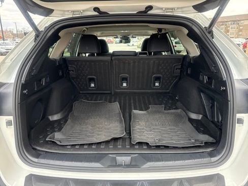 Used 2023 Subaru Outback Touring XT image 18