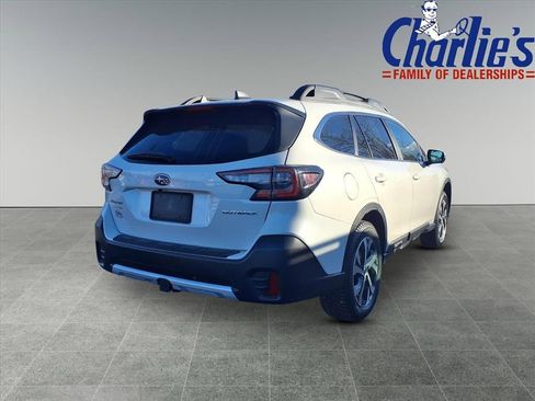 Certified 2022 Subaru Outback Limited image 4