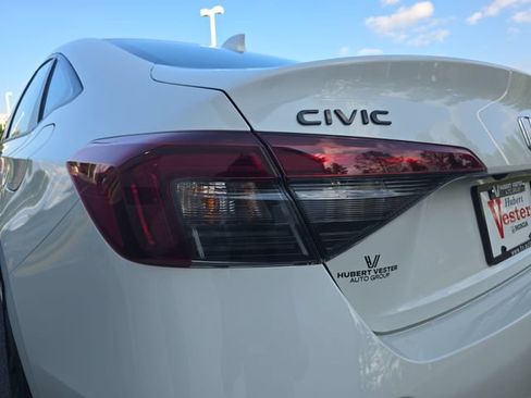 New 2026 Honda Civic Sport image 32