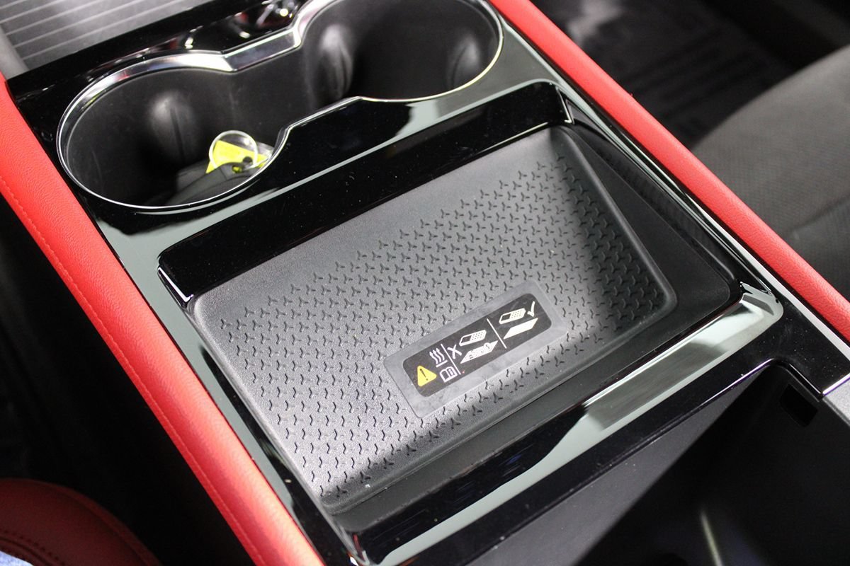 Used 2024 Chevrolet Blazer EV RS RWD image 18