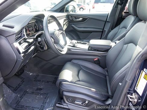 Used 2024 Audi Q8 Prestige image 9